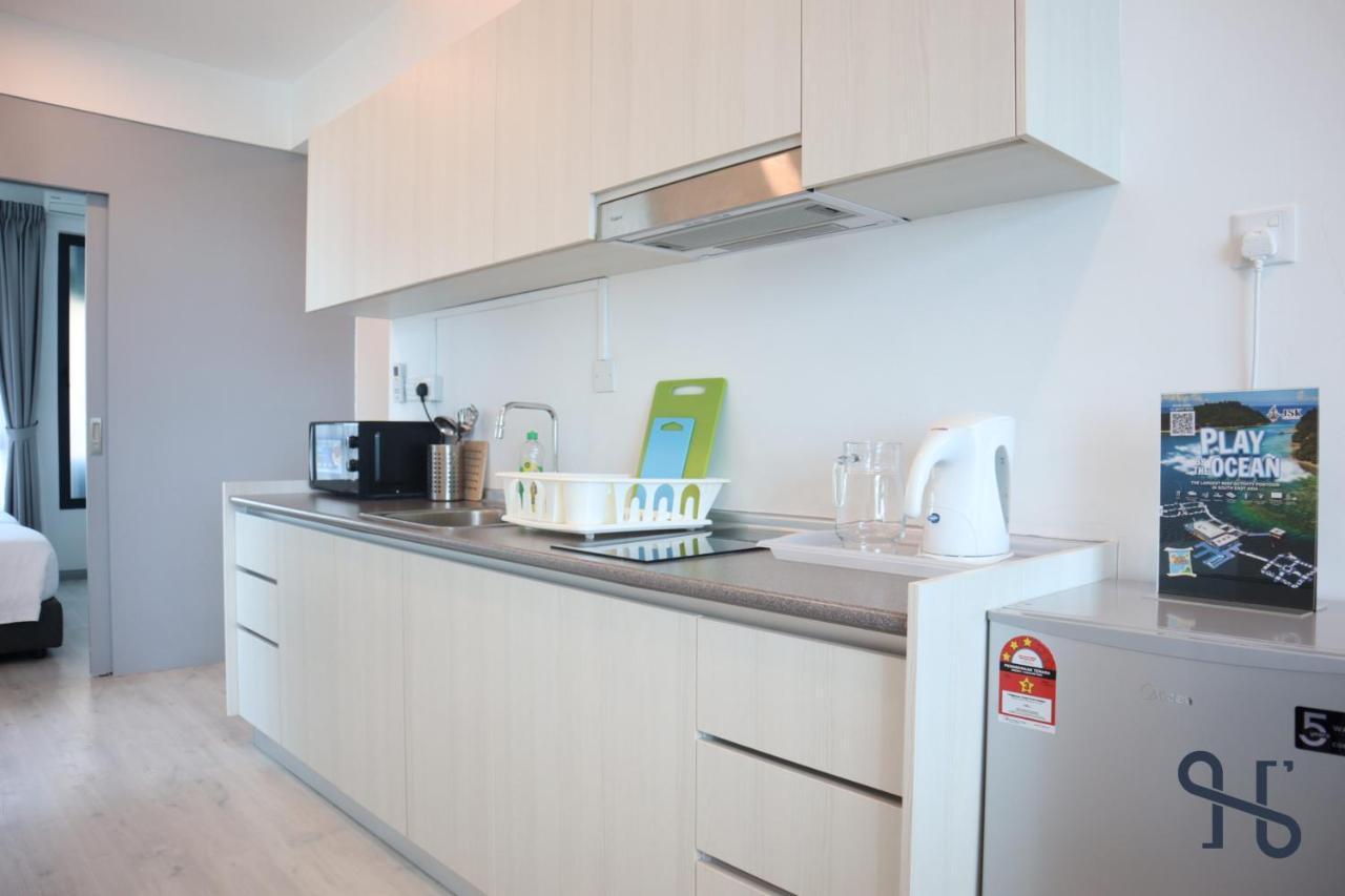 Homesuite' Home At Jesselton Quay Kota Kinabalu Kültér fotó