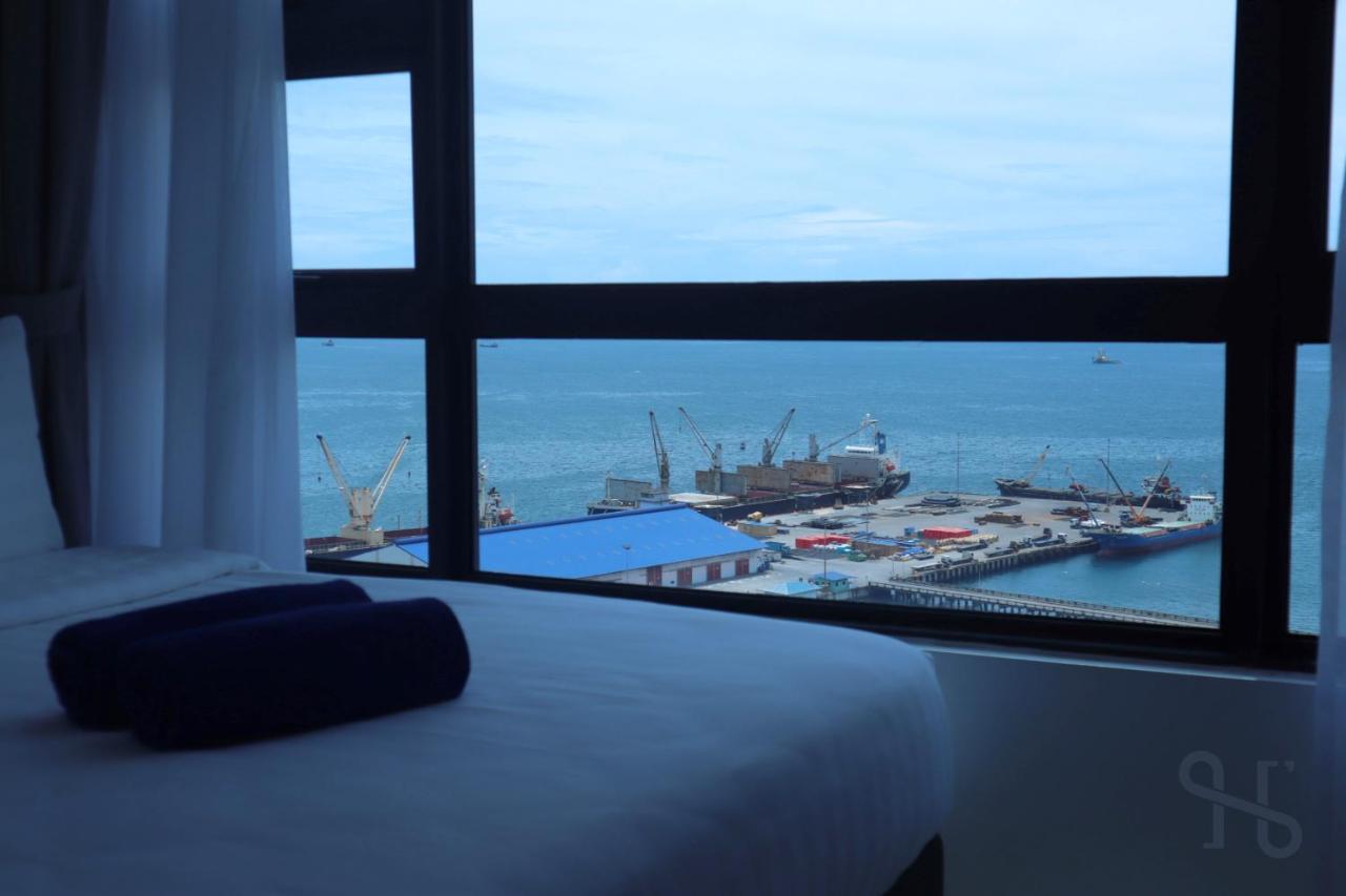 Homesuite' Home At Jesselton Quay Kota Kinabalu Kültér fotó
